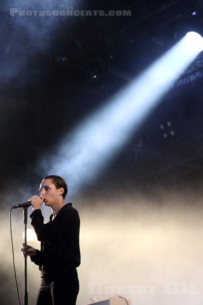 SAVAGES - 2015-08-16 - SAINT MALO - Fort de St Pere - Camille Berthomier